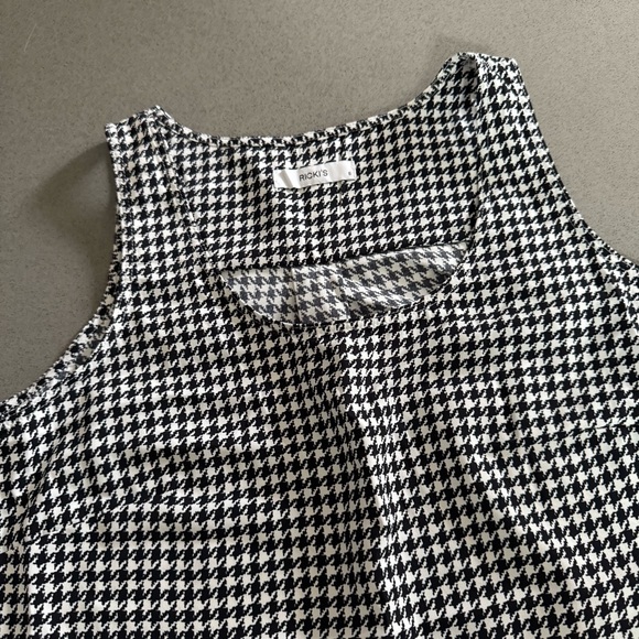 Houndstooth Women's Tank Top - Picture 2 of 9